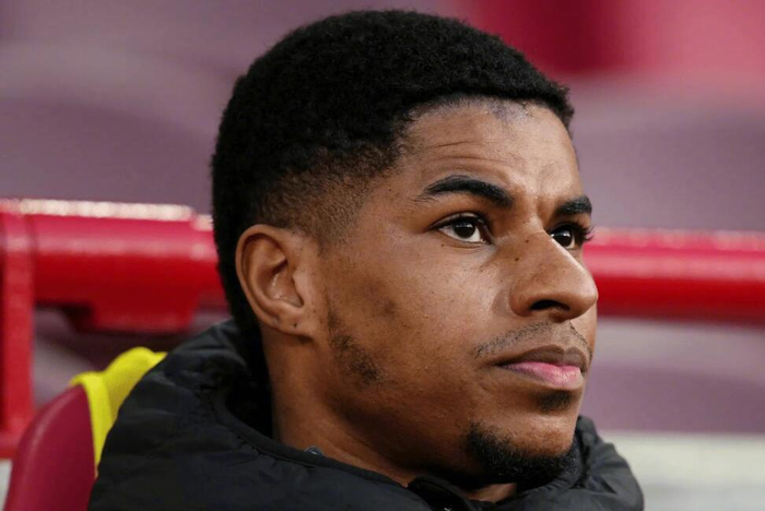 开云电竞app下载-曼联今夏五将离队可获超1亿英镑，欧冠资格或再增收|巴塞罗那|马库斯·拉什福德|天空体育|拉什福德|安德烈·奥纳纳_新浪体育_新浪新闻